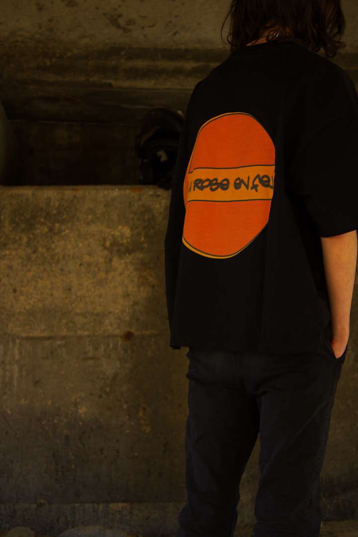 T shirt la rose en feu